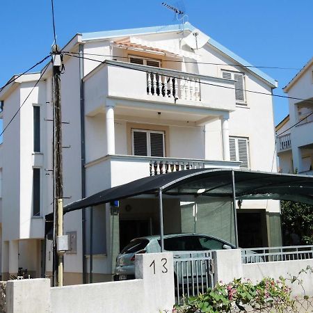 Apartments Zara Luaran gambar