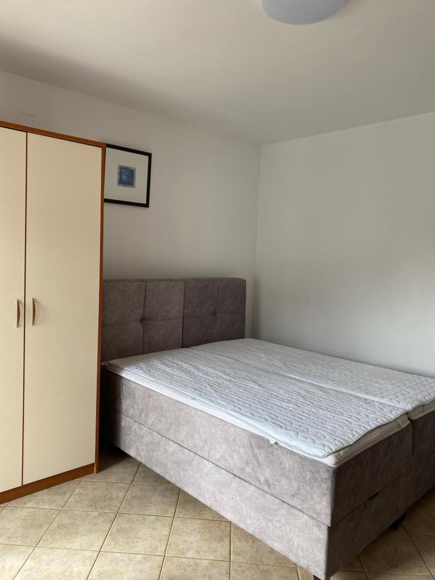 Apartments Zara Luaran gambar
